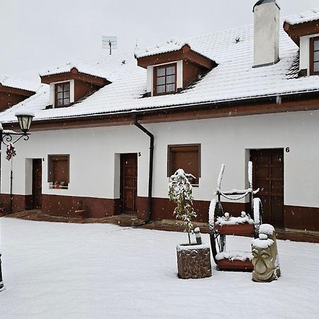 Zamecky Penzion Rotunda Břeclav Εξωτερικό φωτογραφία